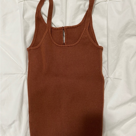 aritzia brown vest - Picture 2 of 3